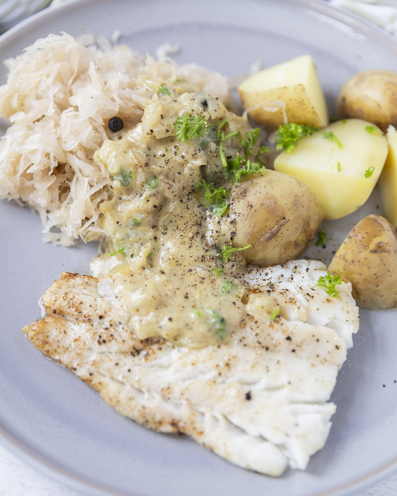Sauerkraut zuurkool with mustard onion gravy